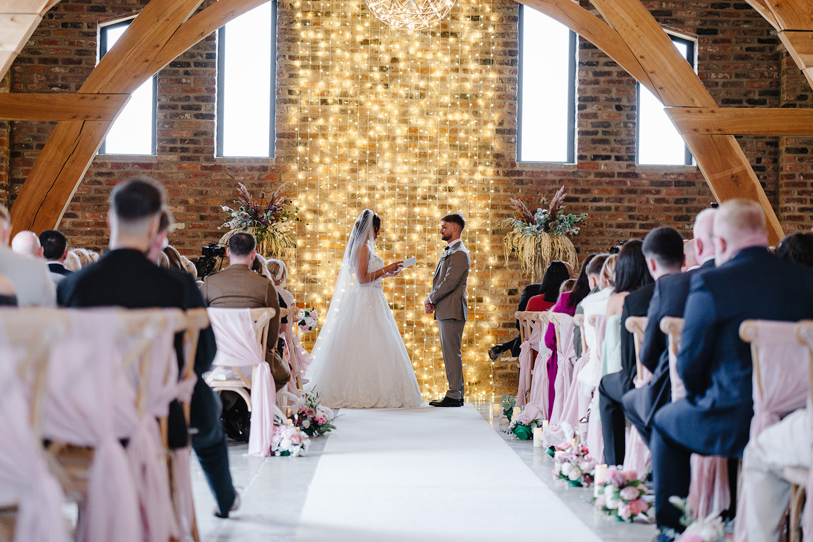 Shelia & Henry – The Oakwood at Ryther