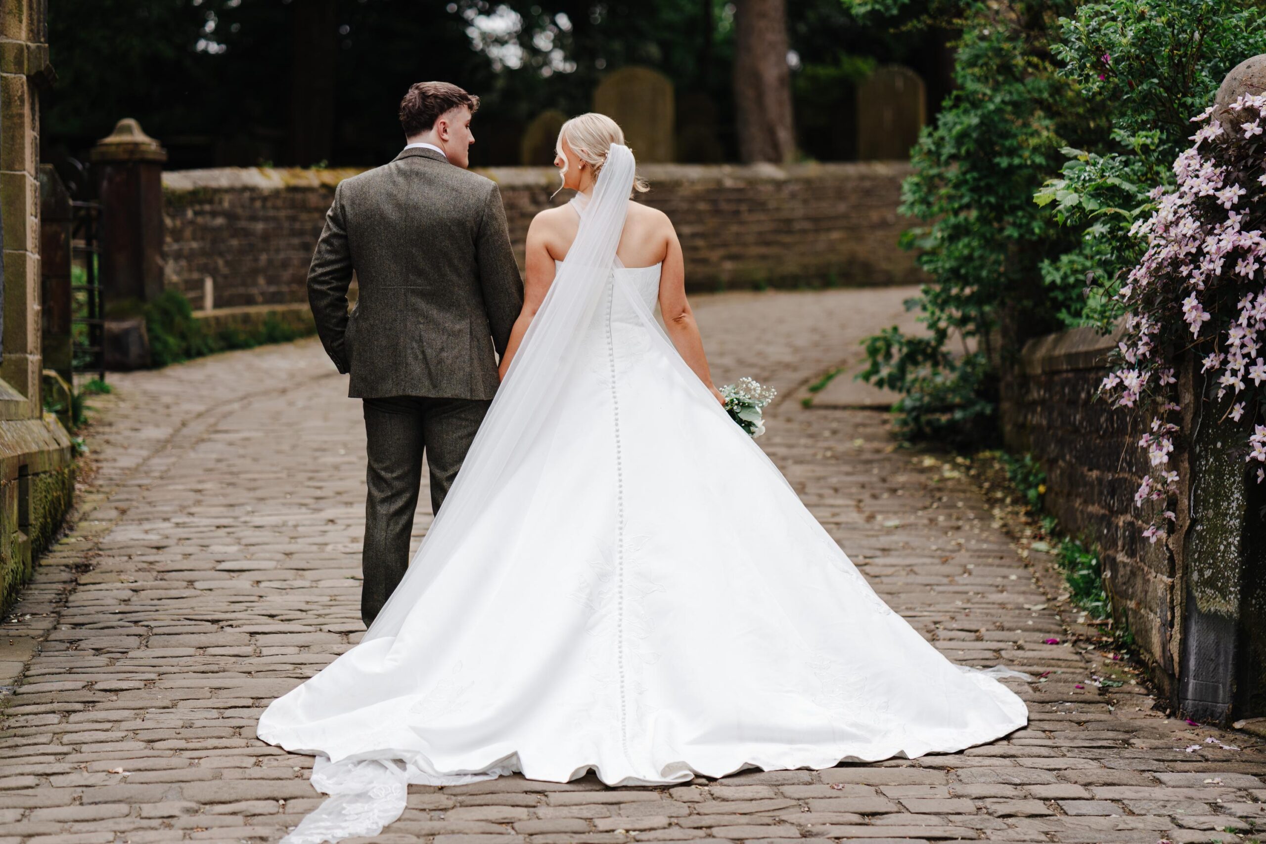 featured-image-1784016203 - DAVE SPINK WEDDING PHOTOGRAPHY AND FILMS
